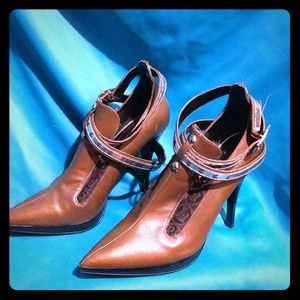 Rocawear heels